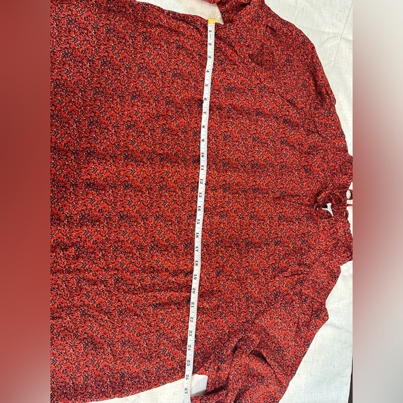 Carolina Belle Red Boxy Blouse with Mandarin Collar ♥️ - Picture 2 of 10